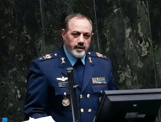 美媒称伊朗防长等约40名伊朗官员在袭击中死亡(图) - 1