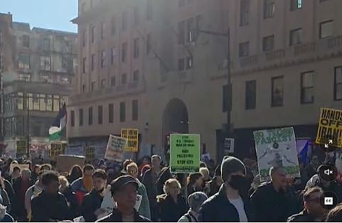 哈梅内伊身亡细节公开!美以对伊朗发动“斩首式”打击,冲突走向难料(组图) - 7