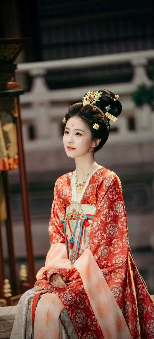 唐宫奇案收官,没男主救场,没有恋爱脑上头,白鹿把疯飒刻进DNA(组图) - 2