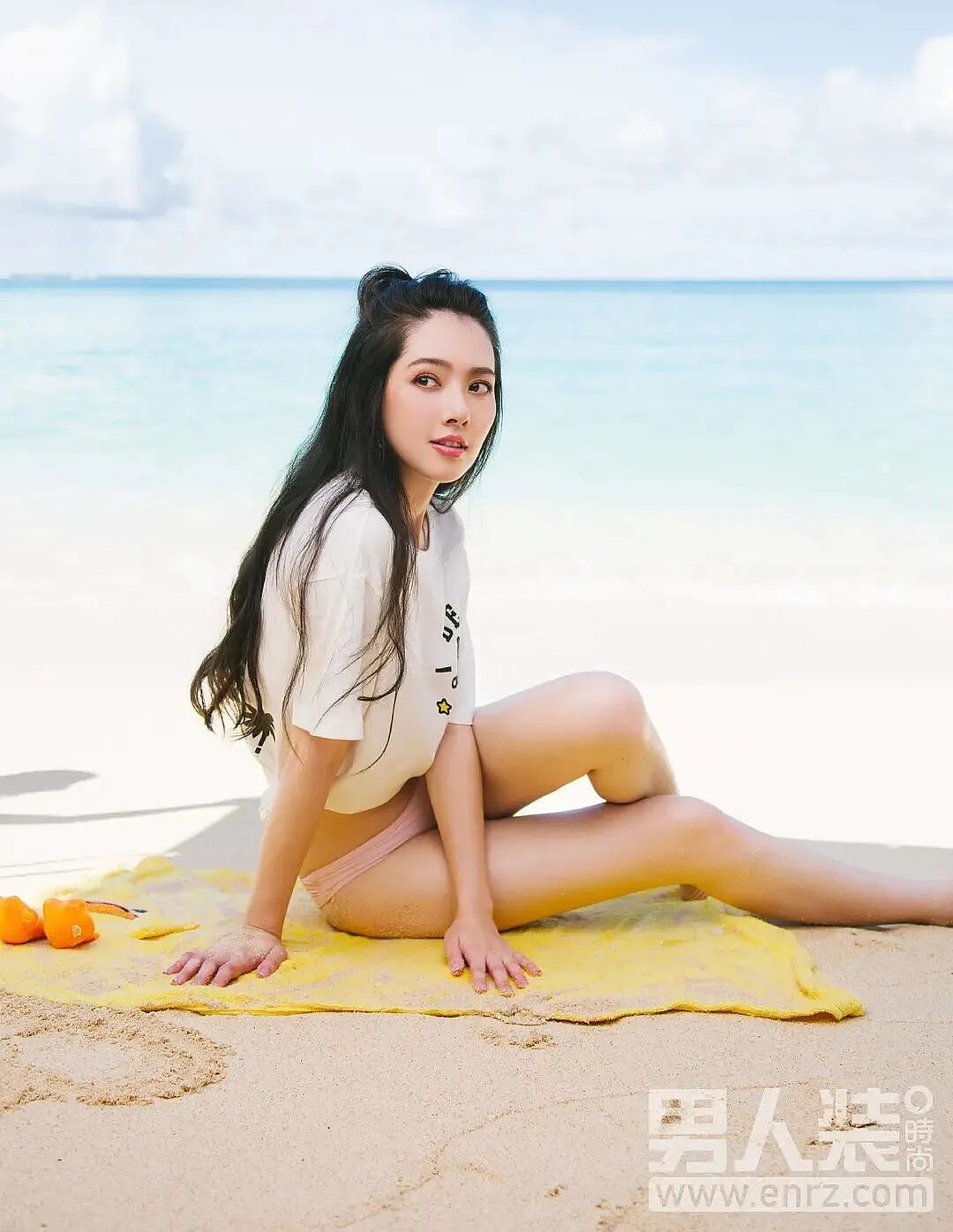【美女】“南湘”郭碧婷写真露出事业线!肤白貌美大长腿性感撩人(组图) - 8