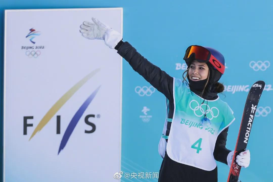 【情感】谷爱凌夺冠当天痛失最爱的人，这两个女人才是她赢的最大底气（组图） - 11