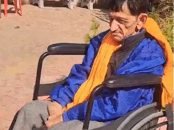 “全球最富乞丐”？每天朝九晚五上班，太有钱变放高利贷金主（组图） - 4