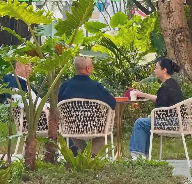 陈凯歌三亚豪宅过年，穿1万4花衬衫戴60万大金表，低调中彰显品味（组图） - 3