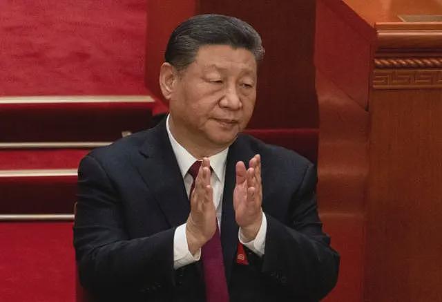 中国“两会”五大焦点：经济增速、“十五五”开局、科技自主、高层人事安排及国防预算（组图） - 4