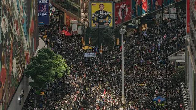 社运人士郭凤仪：香港当局监禁我父亲，企图令我噤声（组图） - 3