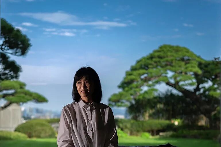 韩顶级财阀狗血内斗!养子接班疑抢会长遗孀数十亿遗产,妻女3人怒撕:他伙同生父骗我们!(组图) - 21