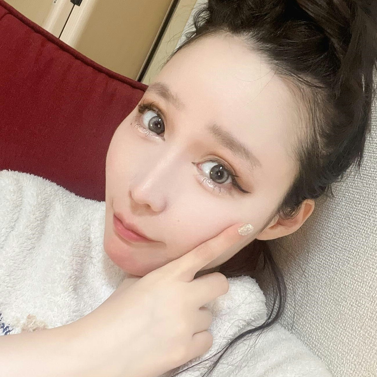 日女童年被继父性虐待,生父又逼卖身还债,她终出书改姓逃亡重生(组图) - 8