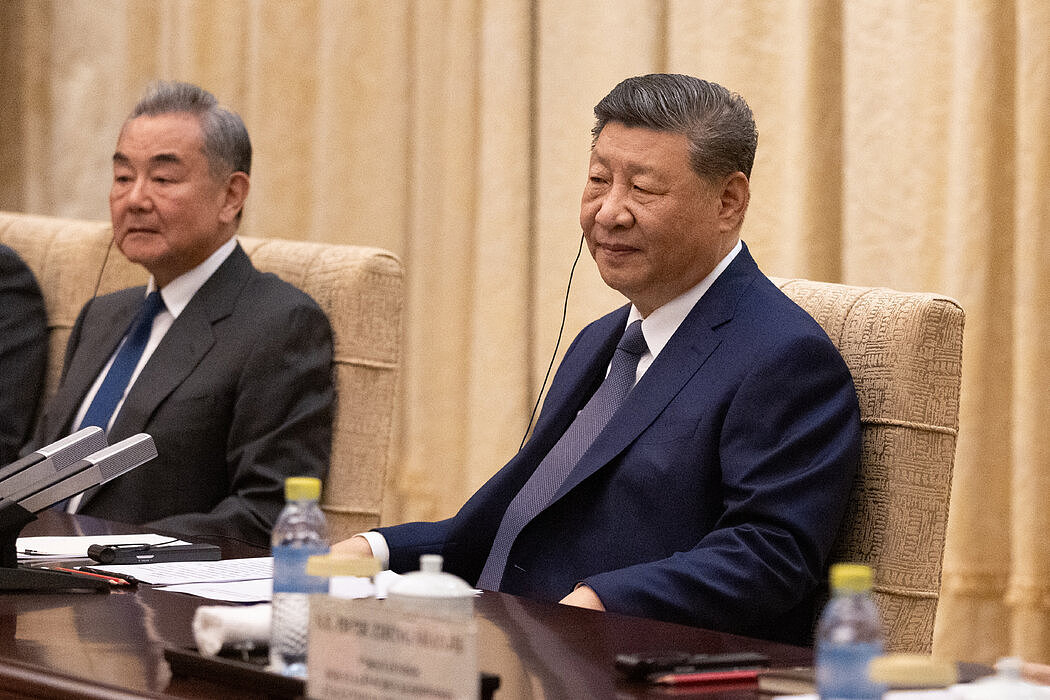 纽时:美国袭击伊朗为脆弱的中美关系带来新挑战(组图) - 1