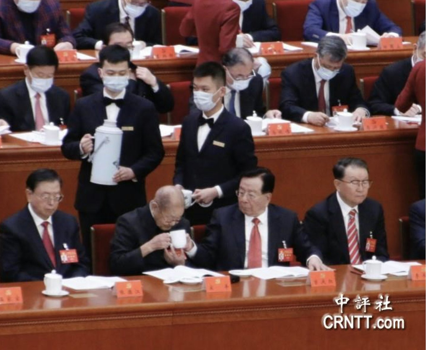 宋平逝世：最后一次公开露面！著中山装最高龄元老身份出席二十大（组图） - 5
