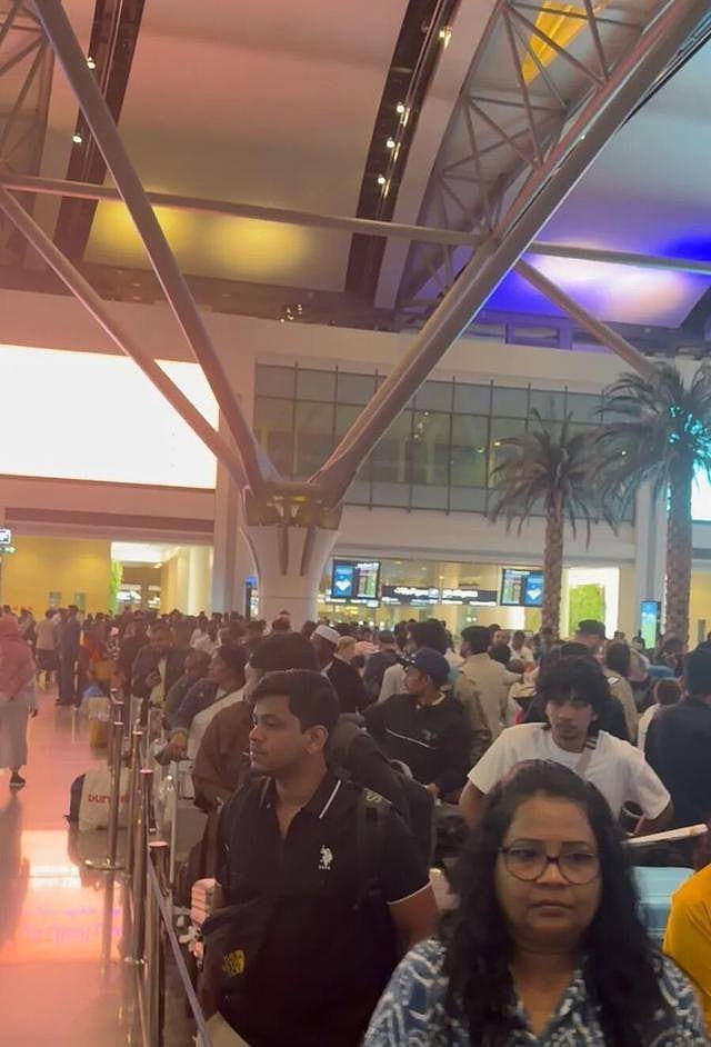 50小时花6万!青岛母亲带俩孩及年迈母,辗转3国逃出中东(组图) - 3