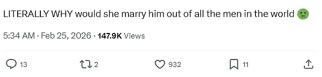赛琳娜当众亲丈夫黢黑脏脚回应离婚?自曝想要4娃,粉丝劝她清醒点(组图) - 8