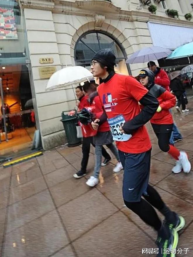 韩寒的跑步履历，同样堪比一部“飞驰人生”（组图） - 11