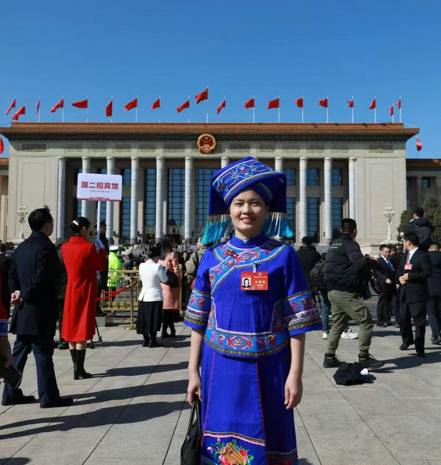 天价彩礼催生骗婚、婚托!人大代表建议礼金不超6万(组图) - 3