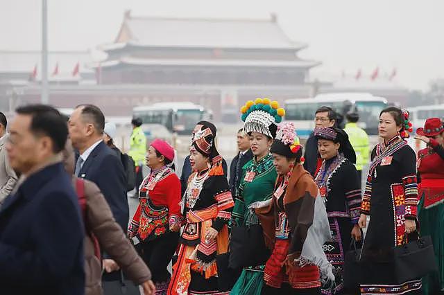 “和我有什么关系？”：中国年轻人为何不再关注“两会”（组图） - 4