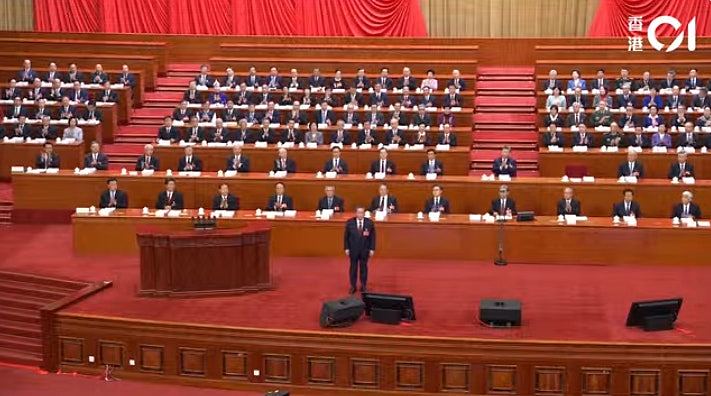 两会2026：建设生育友好型社会，人均预期寿命提高到80岁（组图） - 3