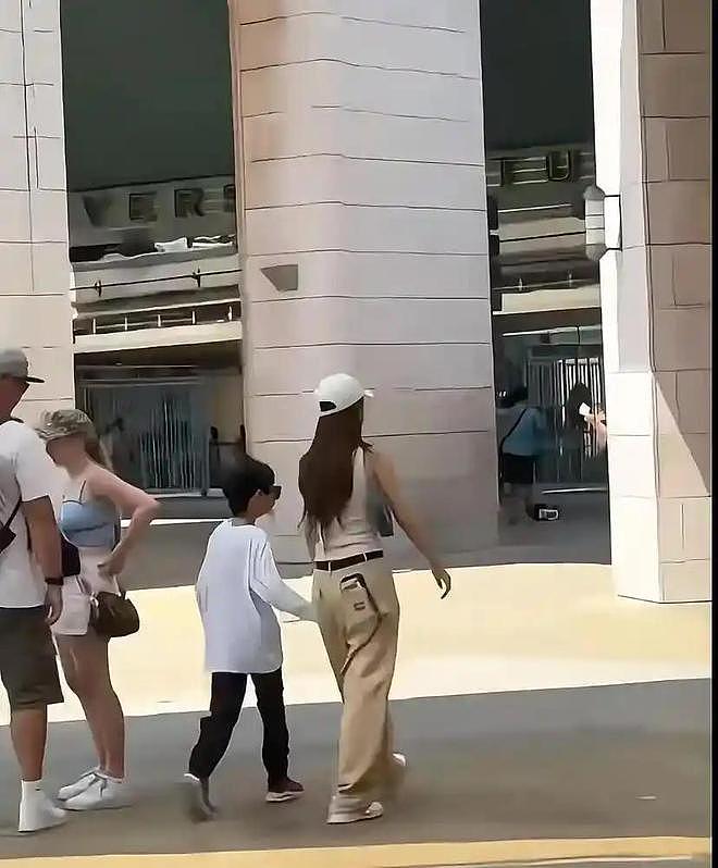 曝Angelababy离婚后疑似在香港交往男友，男方年龄比她小（组图） - 8