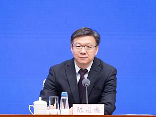 2026两会：1200万人就业好焦虑 ！大陆官方：解决技能不匹配、支持AI创业（图） - 1