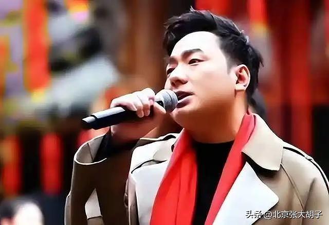 海来阿木双面人生:春晚劳模遭全网吐槽(组图) - 1