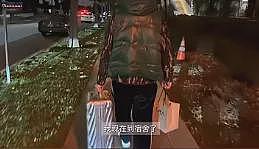 冯小刚夫妇现身洛杉矶，开特斯拉、逛华人超市…（组图） - 6