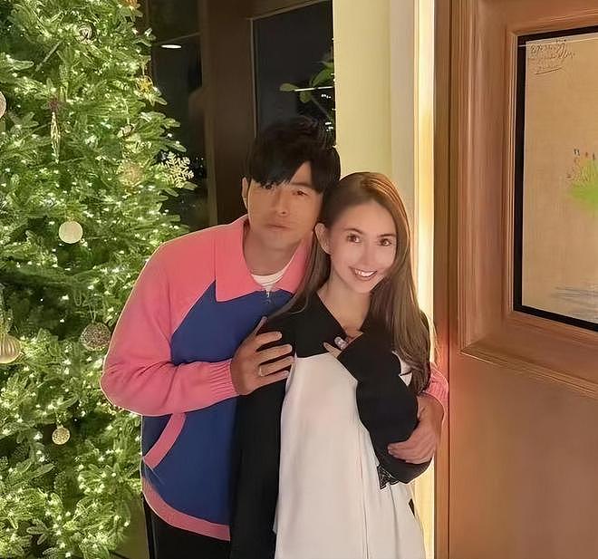周杰伦社交账号晒老婆昆凌，“JH恋”CP粉破防了（组图） - 6