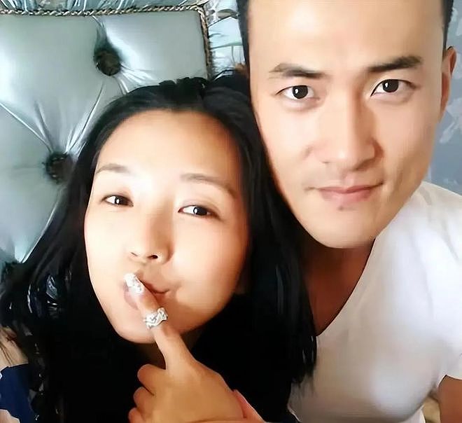 何洁月耗40万直播哭穷卖惨，年入两千万养6口人？每天醒了就是干（组图） - 5