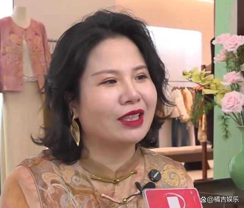 700元起家…90后单亲妈摆摊年赚千万，今年“小目标”1亿（图） - 1
