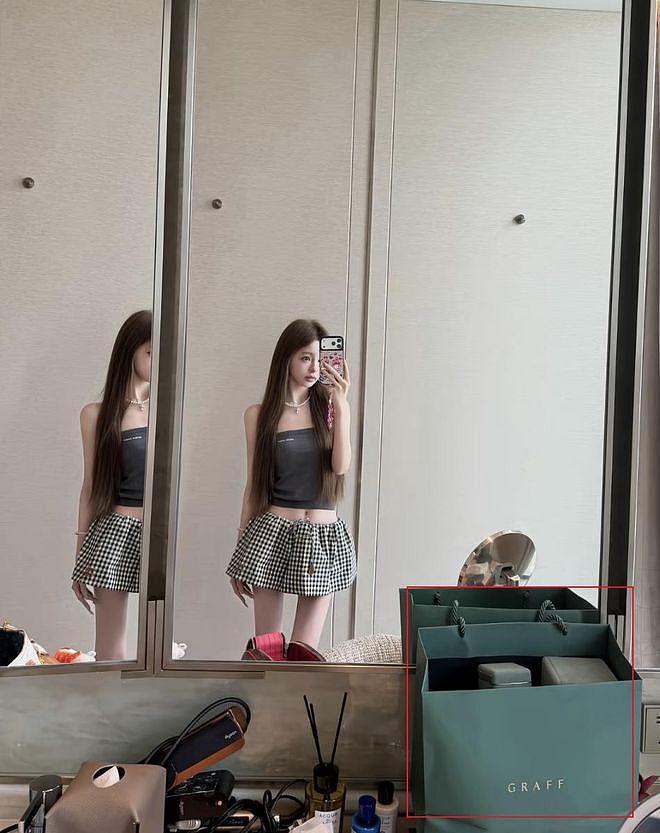 王思聪送珠宝高调表白懒懒:老婆我爱你,两人同框照曝光很恩爱(组图) - 3