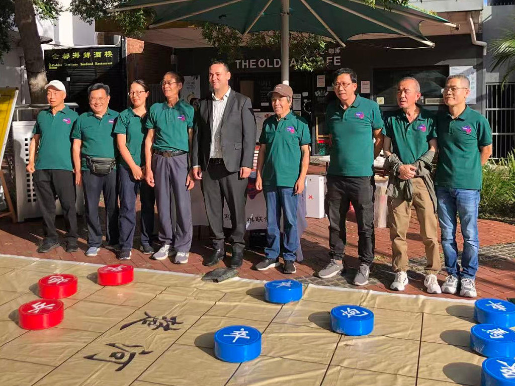 悉尼元宵灯会歌舞升平，现场中国象棋再显魅力（组图） - 1