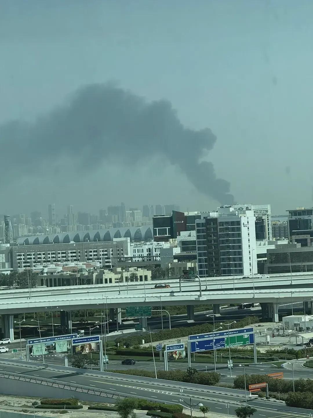 3台手机同时报警，情侣中东旅游72小时绝地逃生（组图） - 5