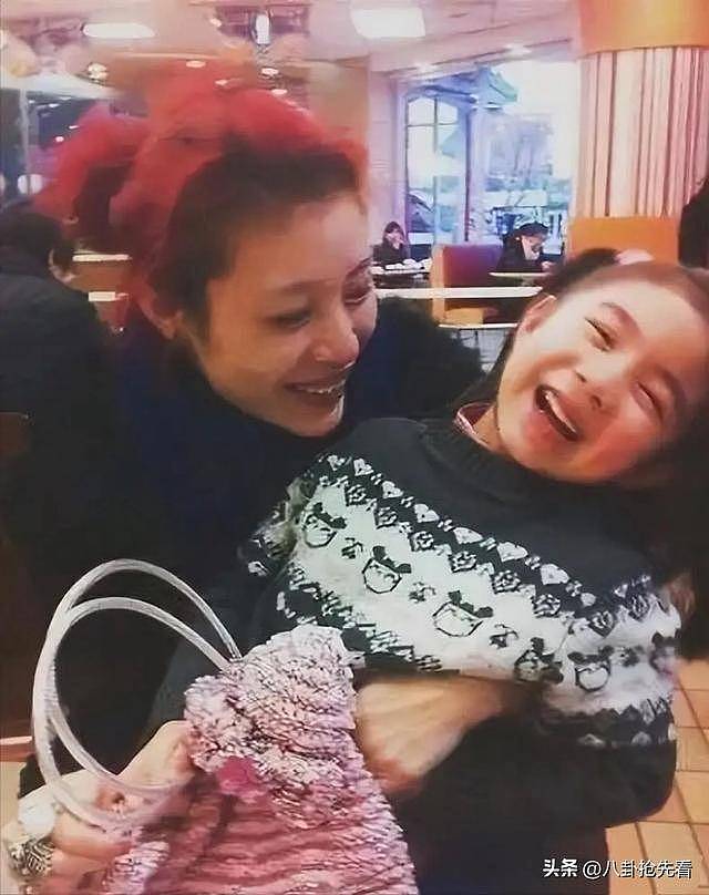 39岁葛荟婕官宣分手,自曝男友吃软饭还家暴,难怪她总折腾汪峰(组图) - 9