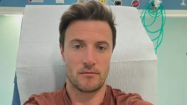 因癌症差点失去舌头的父亲，呼吁男性认识HPV（组图） - 1