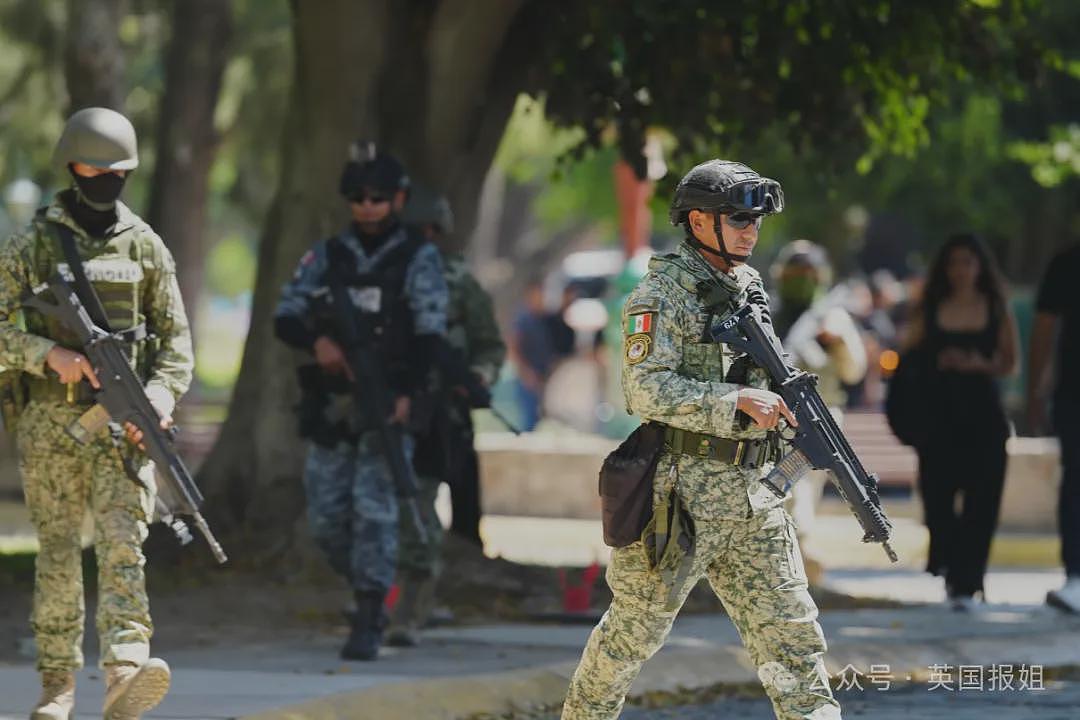 霸王毒枭因情人泄露行踪遭捕杀！女儿旋即上位重建老巢卷土重来（组图） - 9