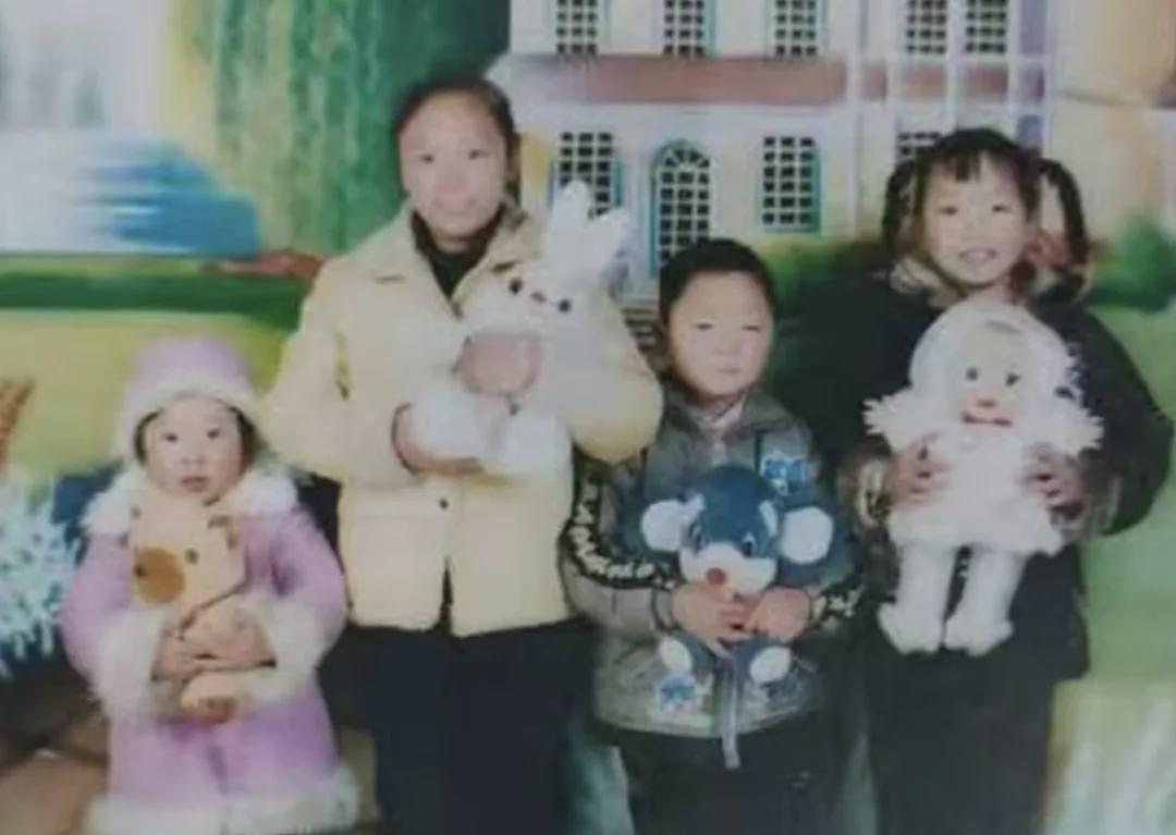 【情感】90后女孩全身80%瘫痪,却“逆袭“人生,被上海男友宠成公主(组图) - 3