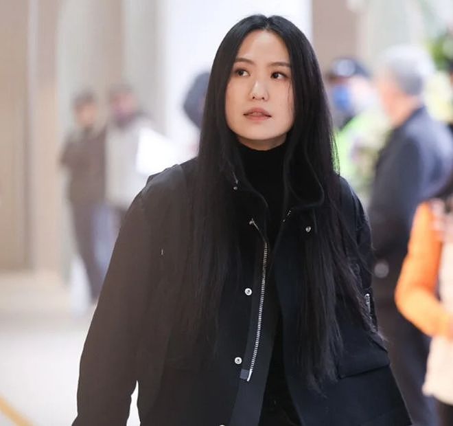 众星送别袁惟仁，前妻陆元琪露面表示不再怨恨，Ella哭到说不出话（组图） - 19
