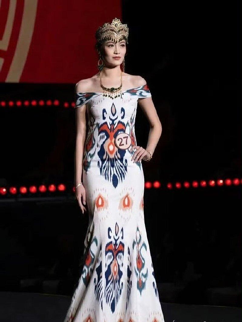 20岁喀什姑娘夺中国小姐冠军,不只美还拥有1身分(视频/组图) - 1