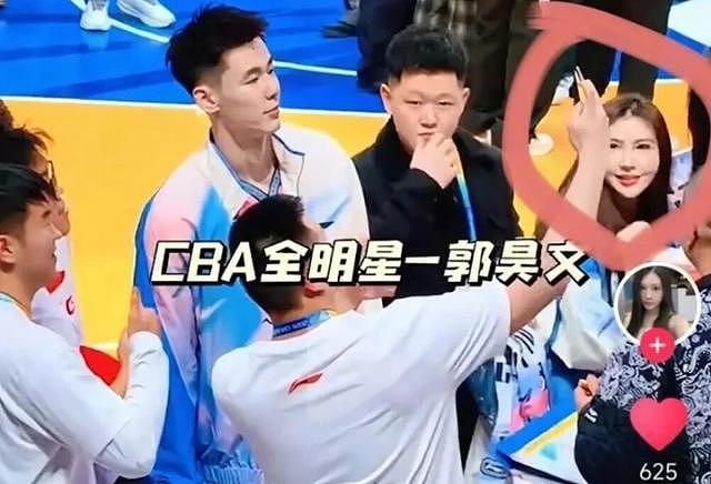 中国篮球又出丑闻!26岁明星球员桃色实锤,郭士强做的太对了(组图) - 1