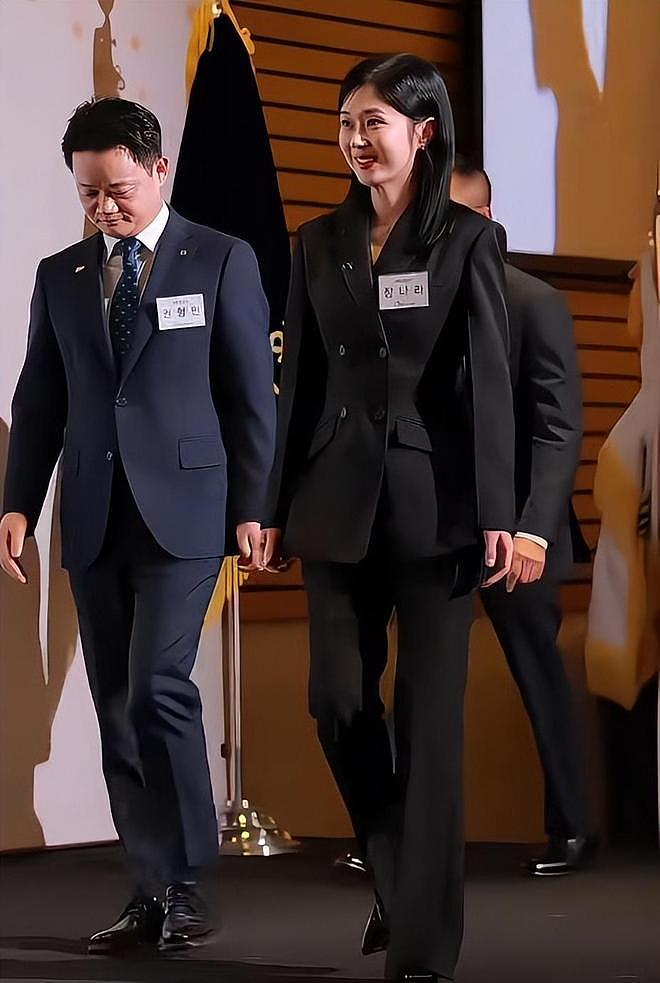 44岁张娜拉没有离世，经纪公司澄清是职员自杀，留有一封遗书（组图） - 5