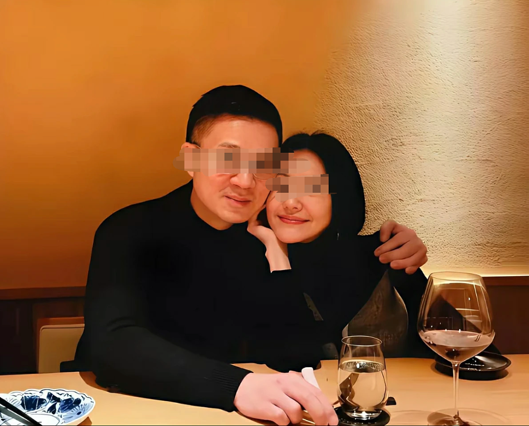 热搜爆了！小S老公许雅钧私发大S出殡照“撩粉”引爆舆论！对方公布聊天截图后立即被拉黑！S妈力挺女婿（组图） - 16