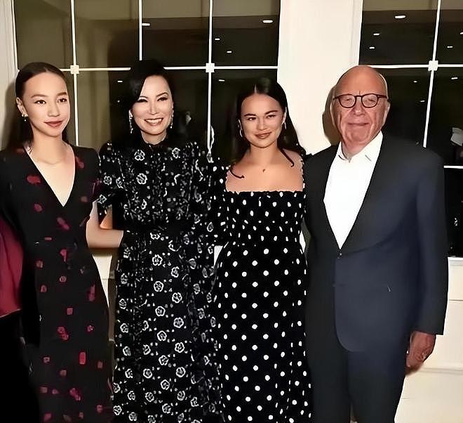 默多克95岁生日，邓文迪带2个女儿出席，母女成为核心受益人（组图） - 11