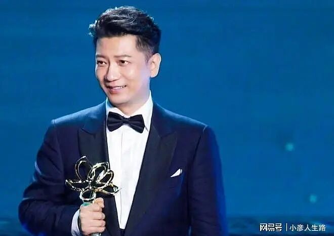 中年爆红的“好男人”专业户，一家四口幸福甜蜜，宠了十几年的妻子原来是她（组图） - 22