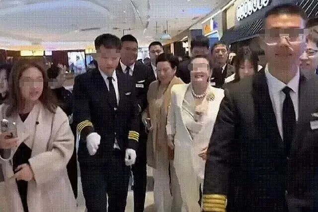 太敢说！汪小菲怒怼张兰，妻子马筱梅直播补刀，意外拆台婆婆（组图） - 3