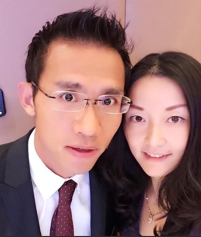 又一个郭晶晶?退役后嫁顶级豪门,7年连生4娃,如今是顶级阔太(组图) - 25