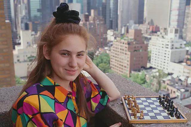 让国际象棋改头换面进入数字时代的女性(组图) - 7