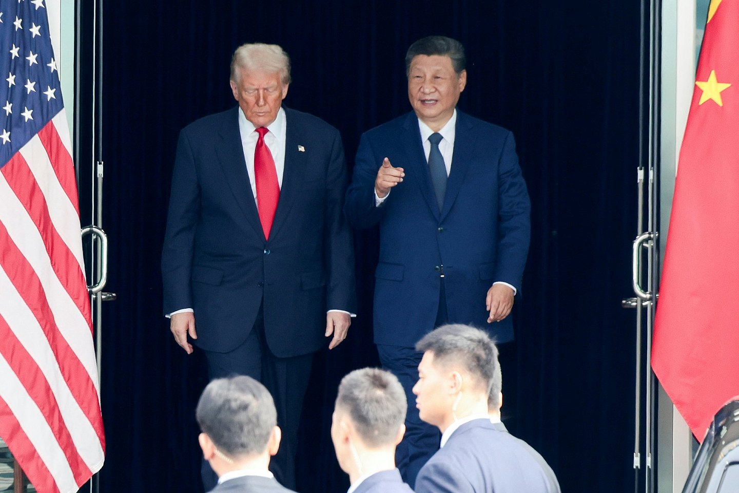 白宫：特朗普或推迟访华，以确保打击伊朗行动持续成功（组图） - 3