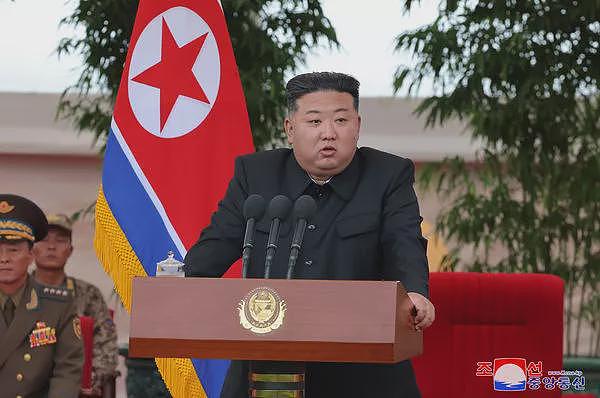 制裁失效?报告:金正恩靠军援俄罗斯“狠赚144亿元“(组图) - 2