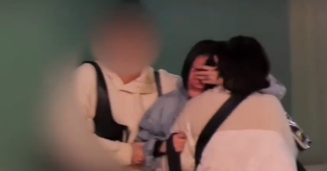 小S深夜醉酒当街崩溃，哭到无法行走！丈夫花边新闻再添暴击？（组图） - 8