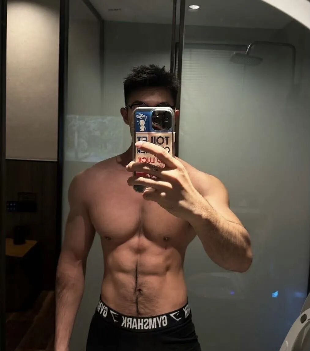 【帅哥】186cm东北直男体育生，这个腹肌有亮点…（组图） - 6