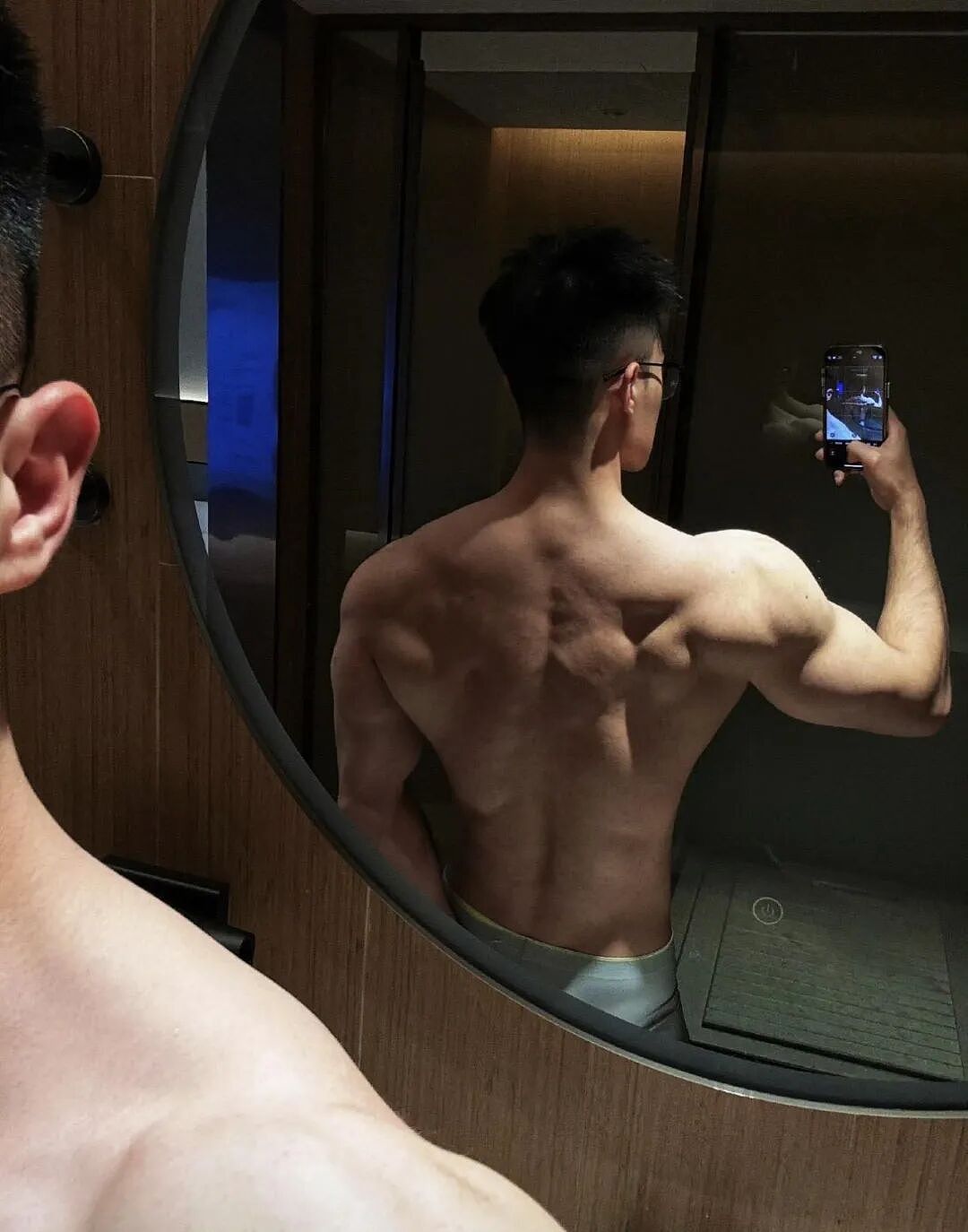 【帅哥】186cm东北直男体育生，这个腹肌有亮点…（组图） - 8