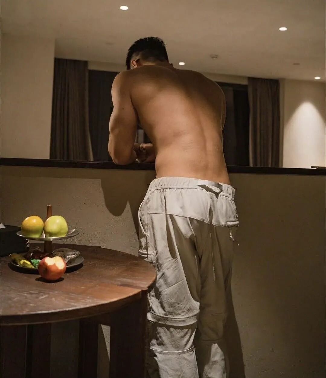 【帅哥】186cm东北直男体育生，这个腹肌有亮点…（组图） - 9