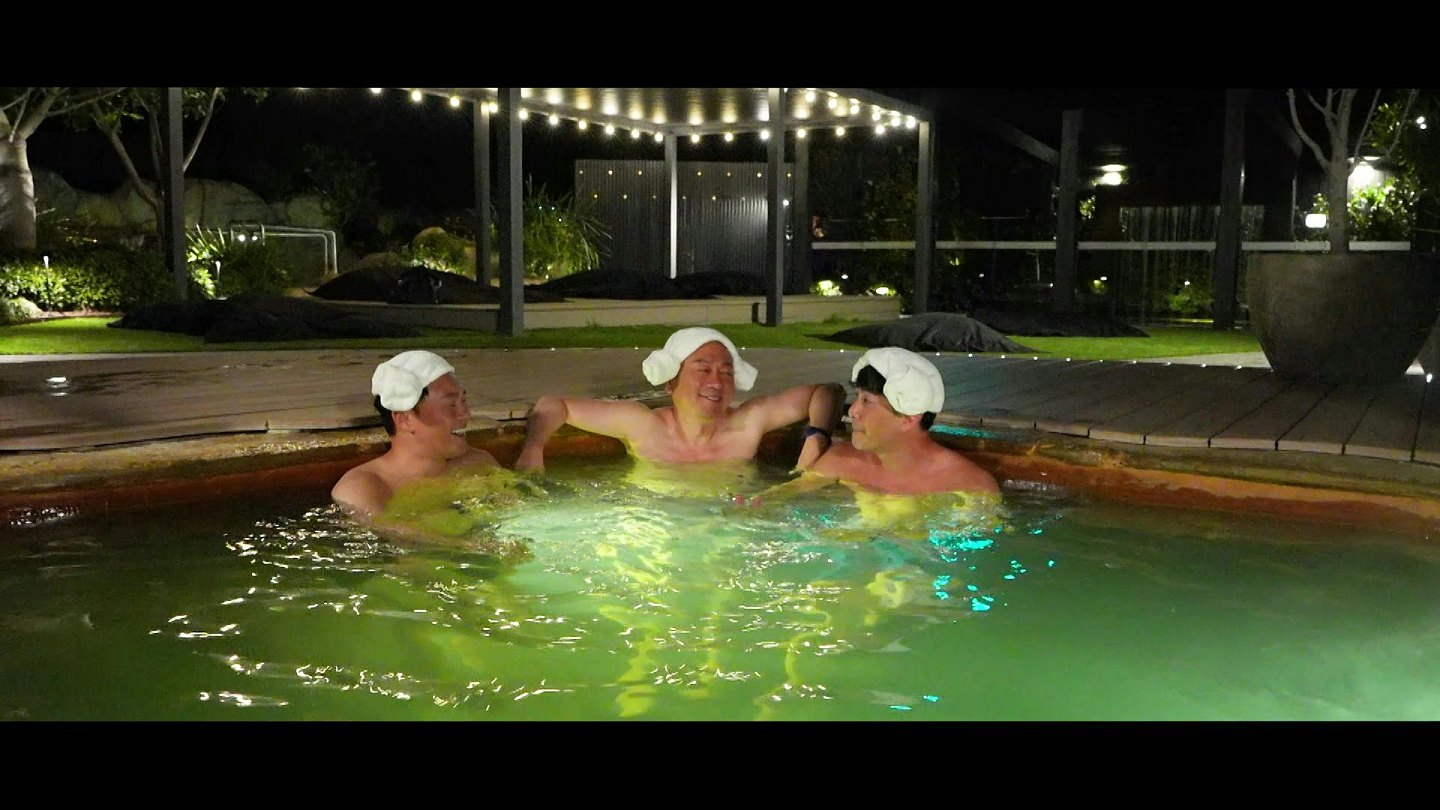 他们的澳洲驾期：曹永廉大胆评姚子羚身材：都系一碌咁样（组图） - 7
